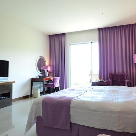 Papago International Resort Чишанг Екстериор снимка