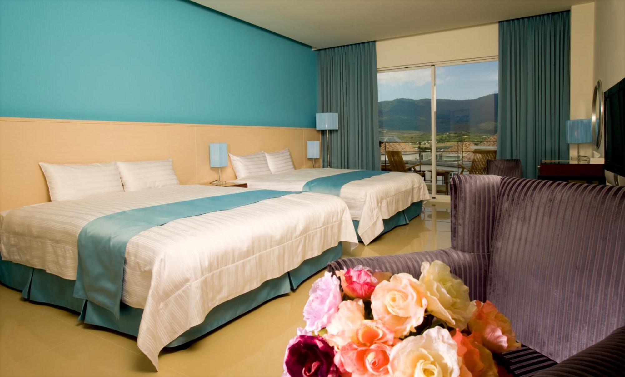 Papago International Resort Чишанг Екстериор снимка