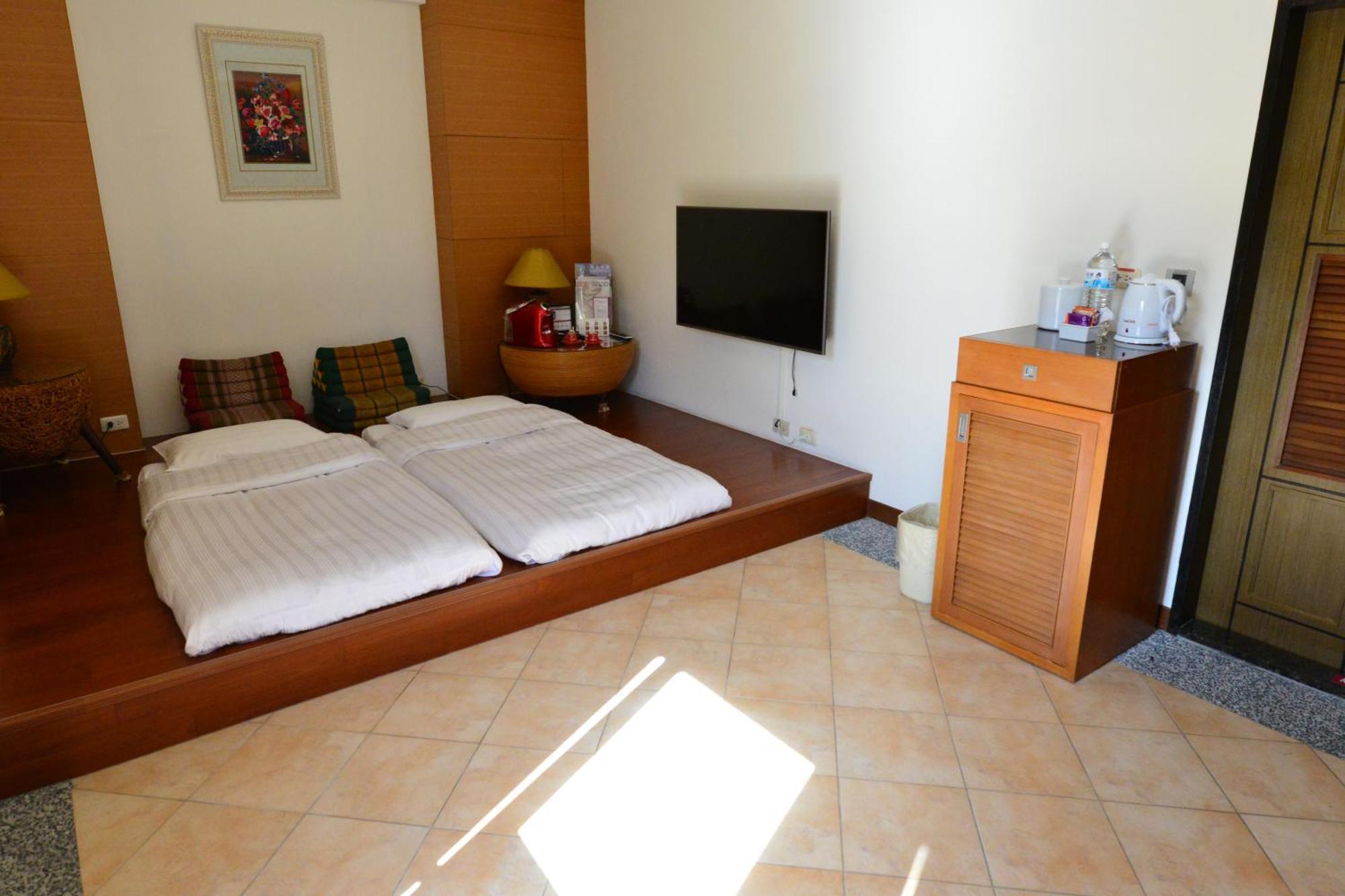 Papago International Resort Чишанг Екстериор снимка