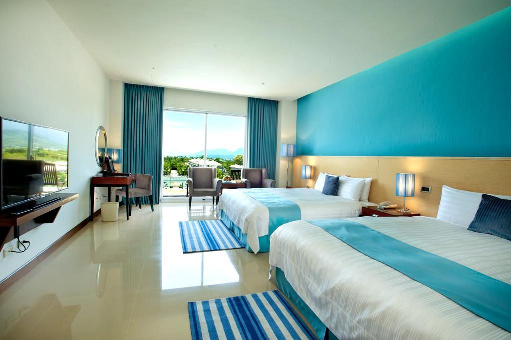 Papago International Resort Чишанг Екстериор снимка