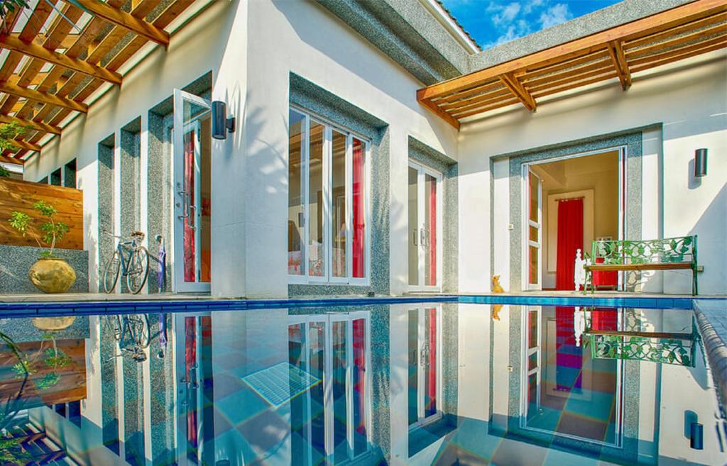 Papago International Resort Чишанг Екстериор снимка