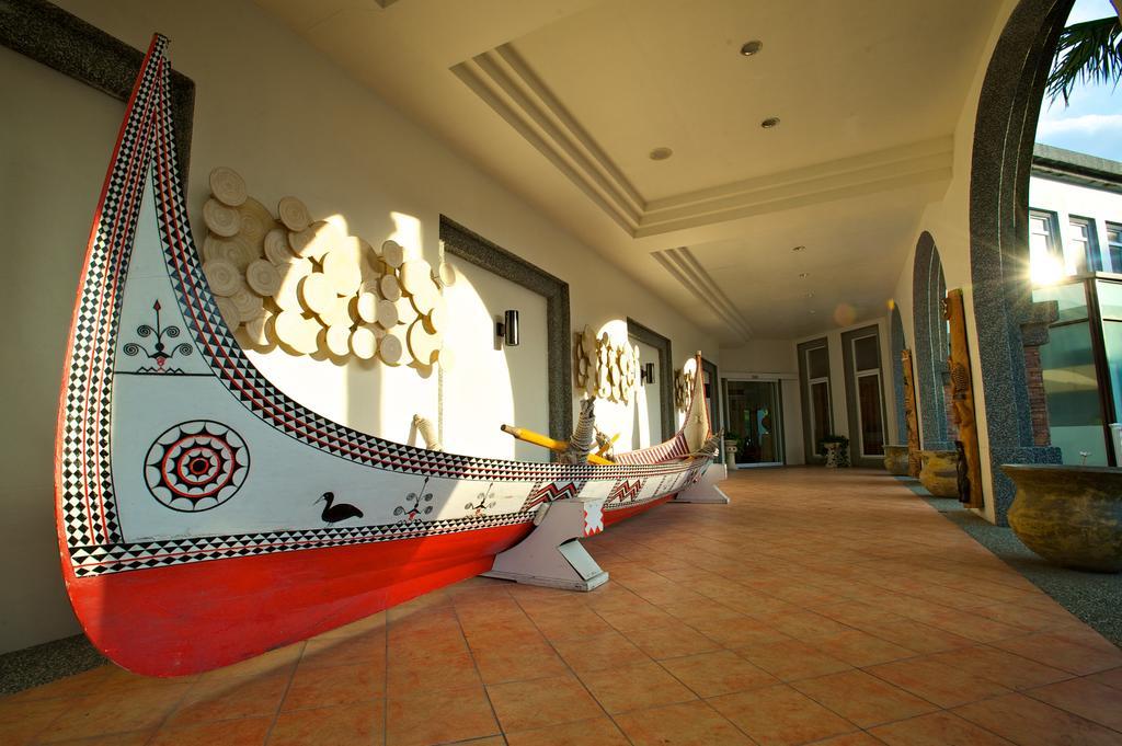 Papago International Resort Чишанг Екстериор снимка